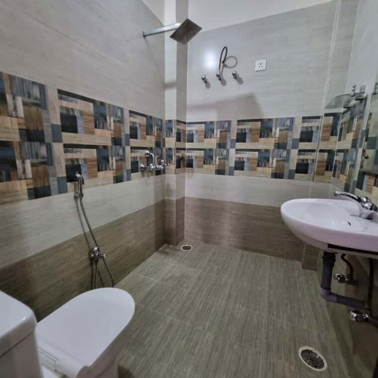Team Area, gomti nagar Pg For Girls In Gomti Nagar 9730999