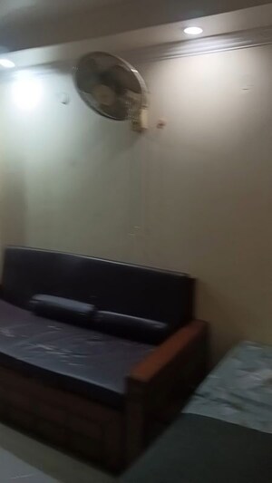 Furnished Amenities in 1 BHK Builder Floor at Lajpat Nagar I – for Rent