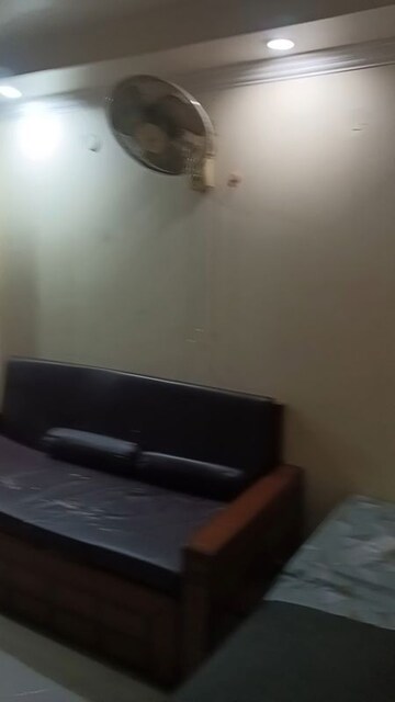 Furnished Amenities in 1 BHK Builder Floor at Lajpat Nagar I – for Rent