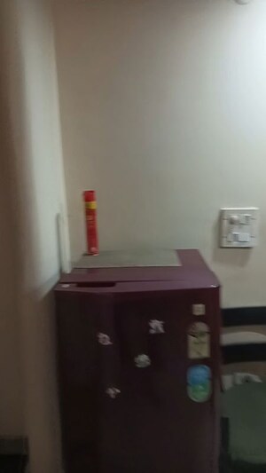 Furnished Amenities in 1 BHK Builder Floor at Lajpat Nagar I – for Rent