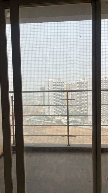 Room in 3 BHK Apartment at Punawale – for Sale