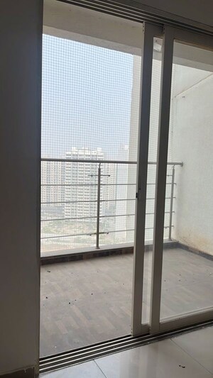 Room in 3 BHK Apartment at Punawale – for Sale