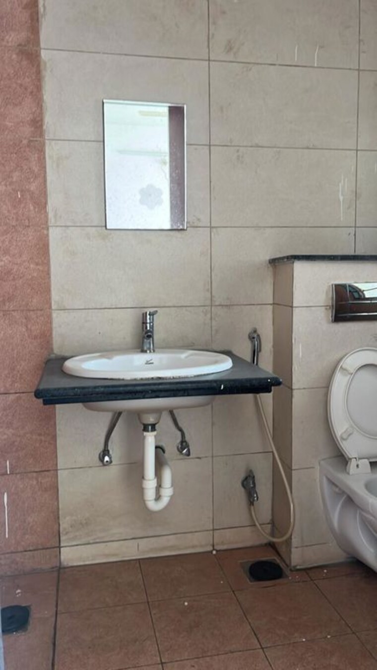 Bathroom, punawale 3 Bedroom 1420 Sq.Ft. Apartment In Punawale Pune 9731006