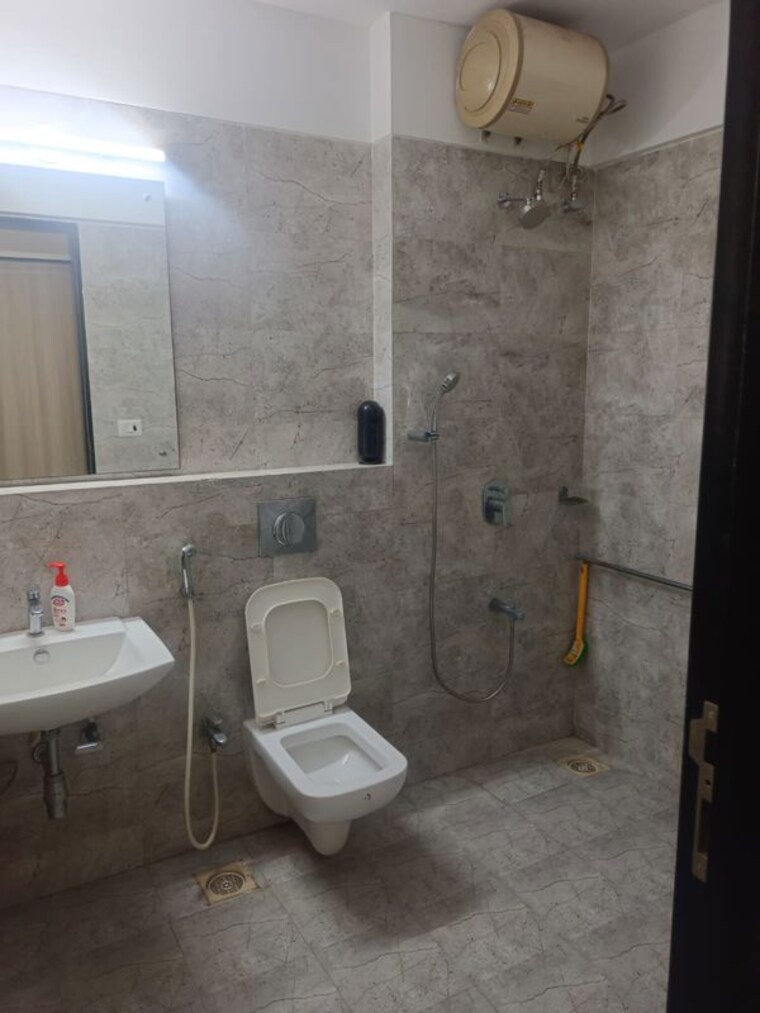 Bathroom, kanakia-levels 3 Bedroom 1150 Sq.Ft. Apartment In Malad East Mumbai 9731055