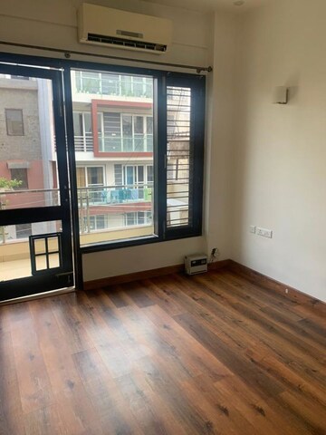 Room in 3 BHK Builder Floor at Sector 55 – for Sale