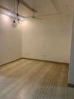 3 BHK + Servant Room,Study Room,Extra Room 180 Sq.Yd. Builder Floor in Sector 55