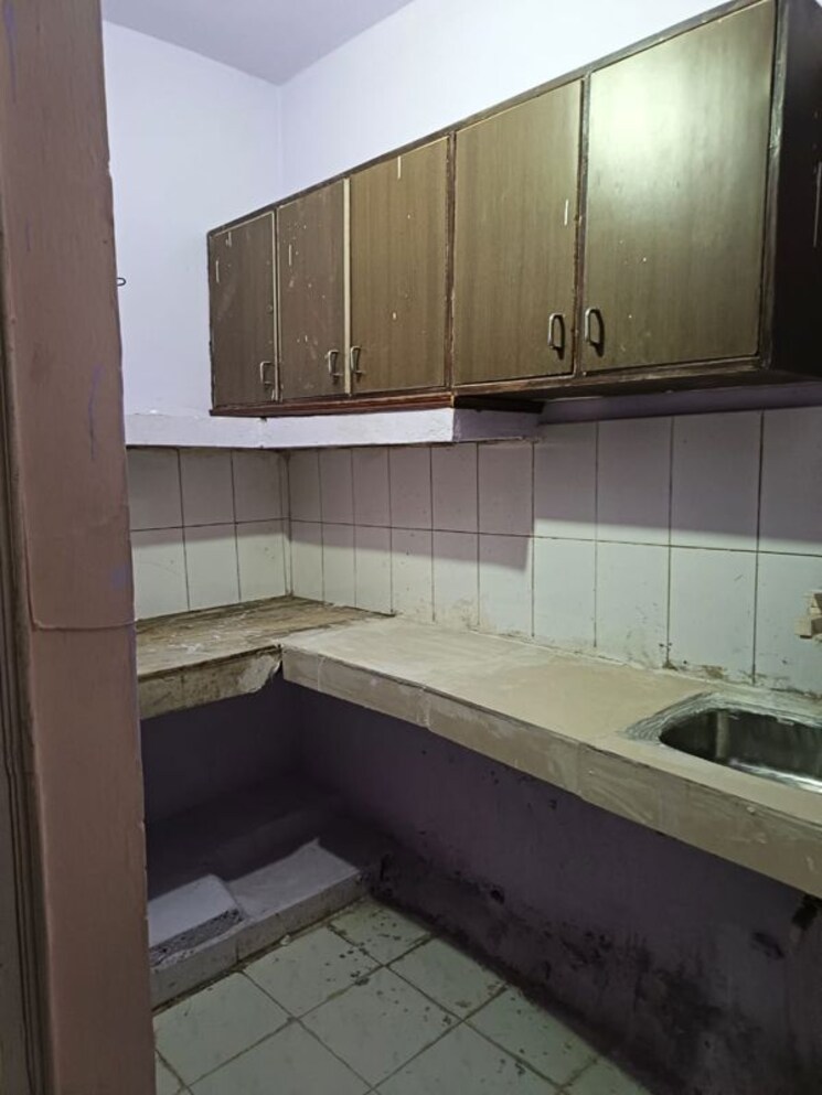 Kitchen, rwa-apartments 2 Bedroom 162 Sq.Mt. Independent House In Sector 31 Noida 9731067