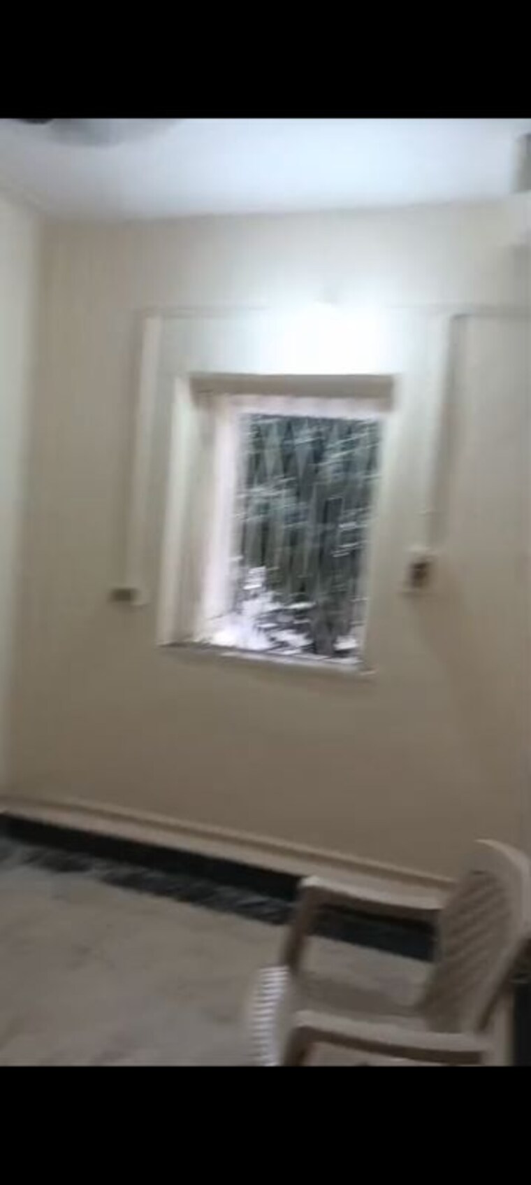 Room, kurla east 1 Bedroom 500 Sq.Ft. Apartment In Kurla East Mumbai 9731078