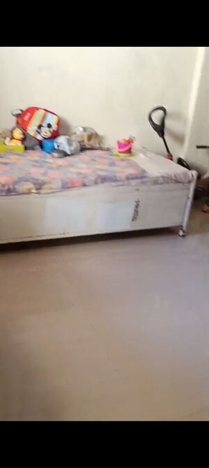 Bedroom in 1 BHK Apartment at Kurla East – for Rent