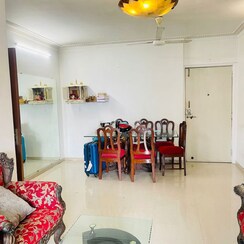 2 BHK + Pooja Room Apartment For Rent in Windsor Apartment Bandra West