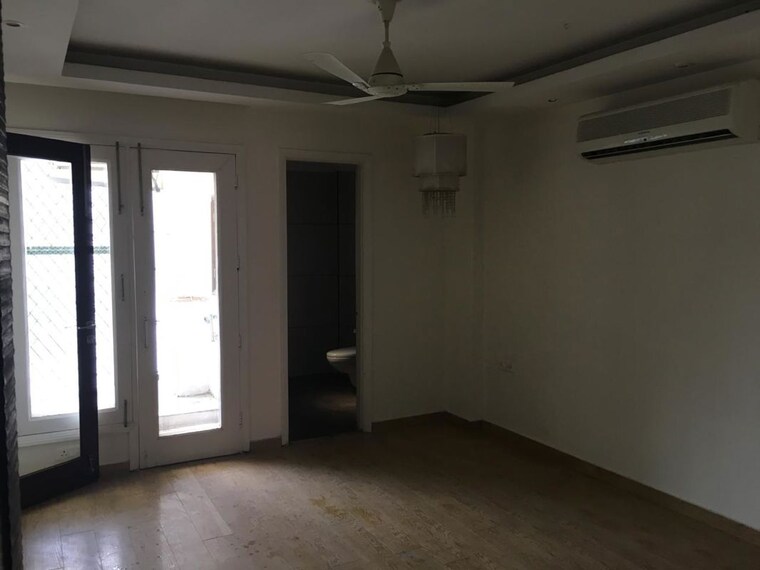 Room, greater kailash ii 3 Bedroom 2500 Sq.Ft. Apartment In Greater Kailash ii Delhi 9731122