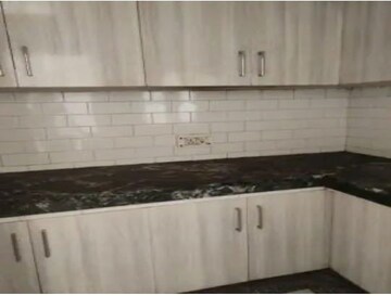 Kitchen in 3.5 BHK Builder Floor at Mansarover Garden – for Rent