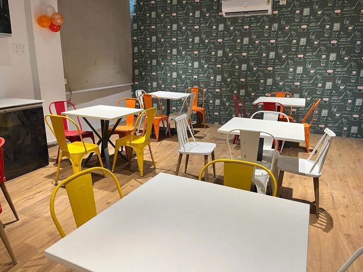 Team Area, sector 2 Commercial Office Space 2000 Sq.Ft. In Sector 2 Noida 9731129