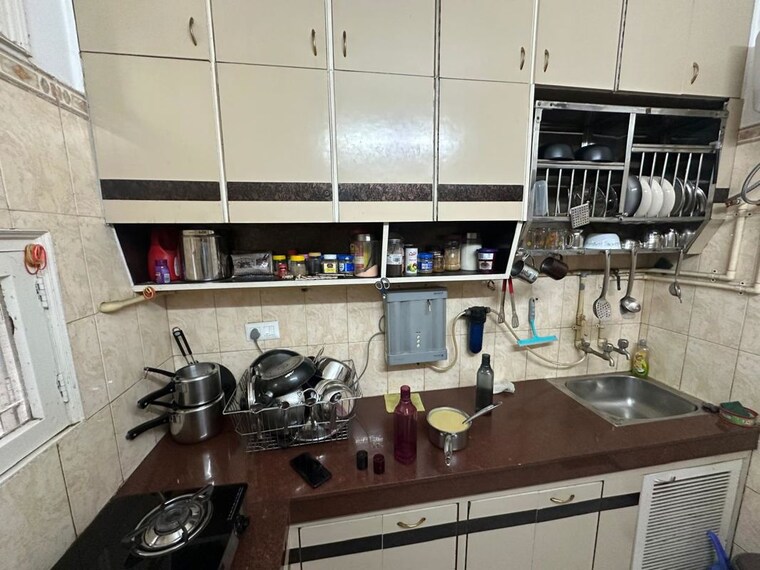 Kitchen, malviya nagar 2 Bedroom 900 Sq.Ft. Apartment In Malviya Nagar Delhi 9731133