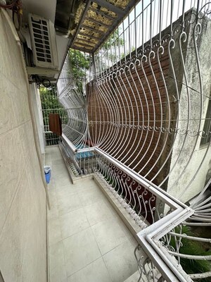 Balcony in 2 BHK Apartment at Malviya Nagar – for Rent