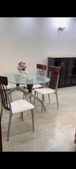 2 BHK + Extra Room 1200 Sq.Ft. Builder Floor in Chittaranjan Park