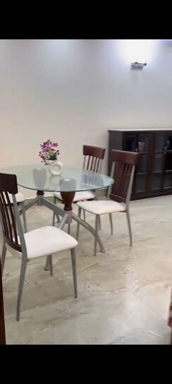 2 BHK + Extra Room Builder Floor For Rent in Chittaranjan Park