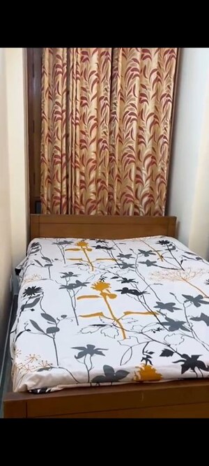 Bedroom in 2 BHK Builder Floor at Chittaranjan Park – for Rent