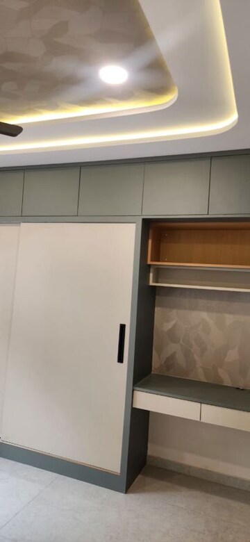 Furnished Amenities in 2 BHK Apartment at Candeur 40, Miyapur – for Rent