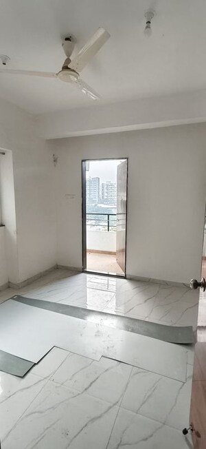 Room in 1 BHK Apartment at Wadgaon Sheri – for Rent