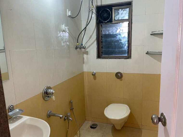 Bathroom, laxmanbhai-laxcon-tower 2 Bedroom 1140 Sq.Ft. Apartment In Nerul Navi Mumbai 9731157