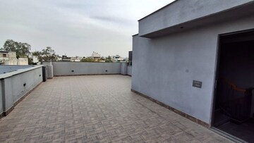 Room in 3 BHK Builder Floor at Greater Kailash I – for Sale