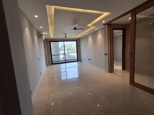 Room in 3 BHK Builder Floor at Greater Kailash I – for Sale
