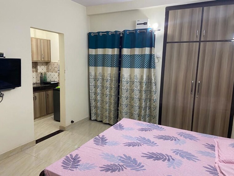 Bedroom, saurabh-niwas 1 RK 200 Sq.Ft. Builder Floor In Sector 40 Gurgaon 9731167