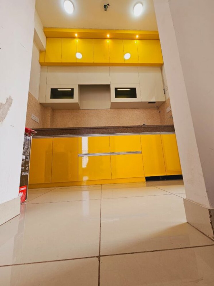 undefined, gaur-city-2-14th-avenue 2 Bedroom 1040 Sq.Ft. Apartment In Sector 16c Greater Noida Greater Noida 9731168