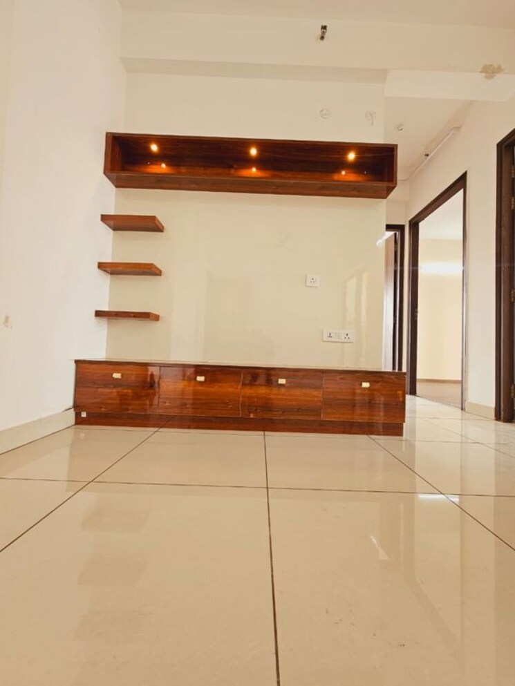 Kitchen, gaur-city-2-14th-avenue 2 Bedroom 1040 Sq.Ft. Apartment In Sector 16c Greater Noida Greater Noida 9731168