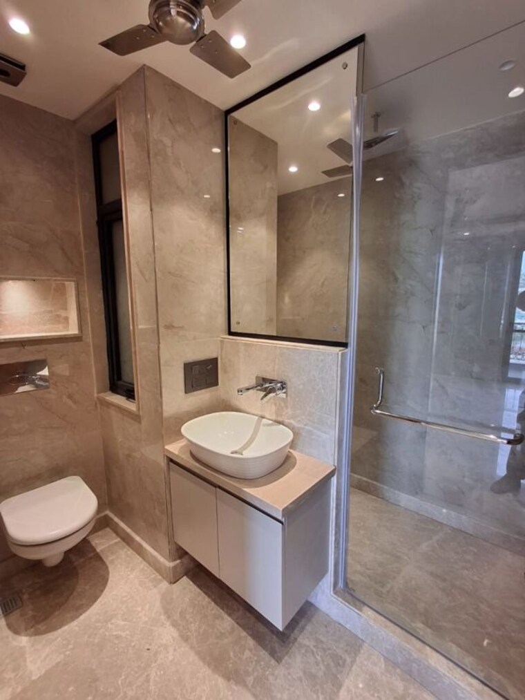 Bathroom, greater kailash i 3 Bedroom 2000 Sq.Ft. Builder Floor In Greater Kailash I Delhi 9731169