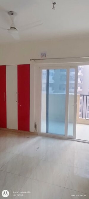 Building Lobby in 2 BHK Apartment at Gaur City 2 - 14th Avenue, Sector 16c Greater Noida – for Rent