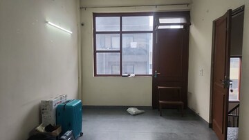 Room in 1 BHK Builder Floor at East Of Kailash – for Rent