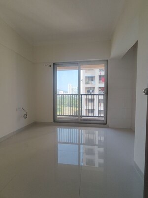 Bedroom in 2 BHK Apartment at Raunak Residency Thane, Pokhran Road No One – for Rent