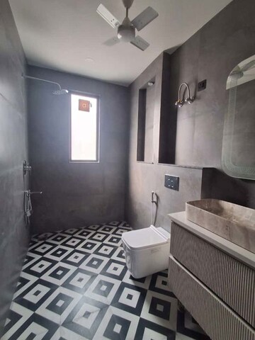 Bathroom in 4 BHK Builder Floor at Ansal Versalia Avante, Sector 67a – for Sale