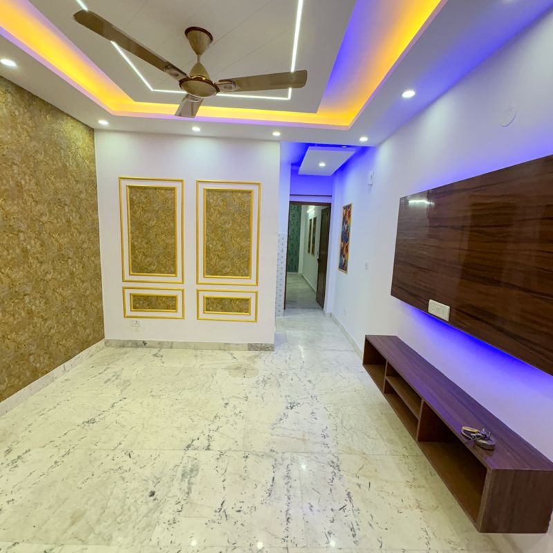 2 BHK + Extra Room Builder Floor For Rent in Khirki Extension