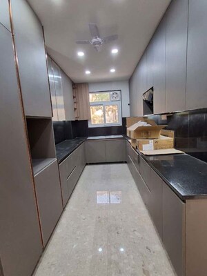 Kitchen in 3.5 BHK Builder Floor at South City 2 – for Sale