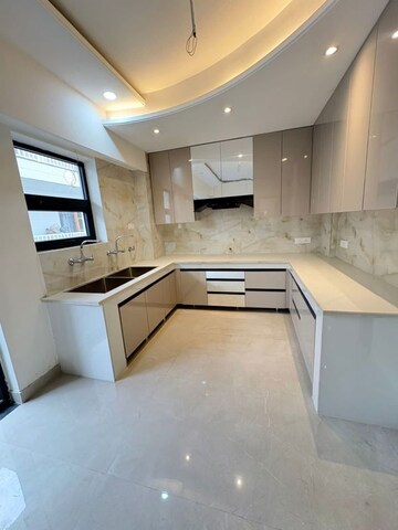 Kitchen in 3 BHK Builder Floor at Sector 10 – for Sale