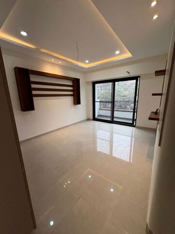 Kitchen in 3 BHK Builder Floor at Sector 10 – for Sale