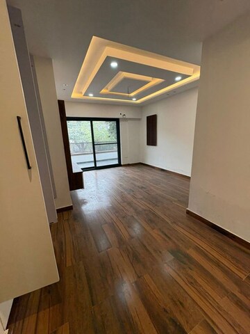 Room in 3 BHK Builder Floor at Sector 10 – for Sale