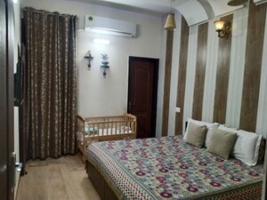 Bedroom in 2 BHK Apartment at Panchkula Sector 23 – for Rent