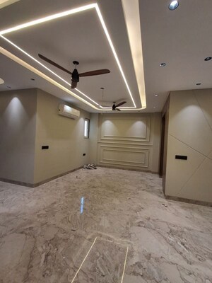 Kitchen in 4 BHK Builder Floor at Sector 57 – for Sale