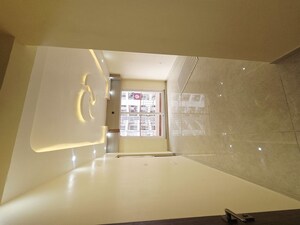 Furnished Amenities in 3.5 BHK Apartment at Rishita Mulberry Heights, Sushant Golf City – for Rent