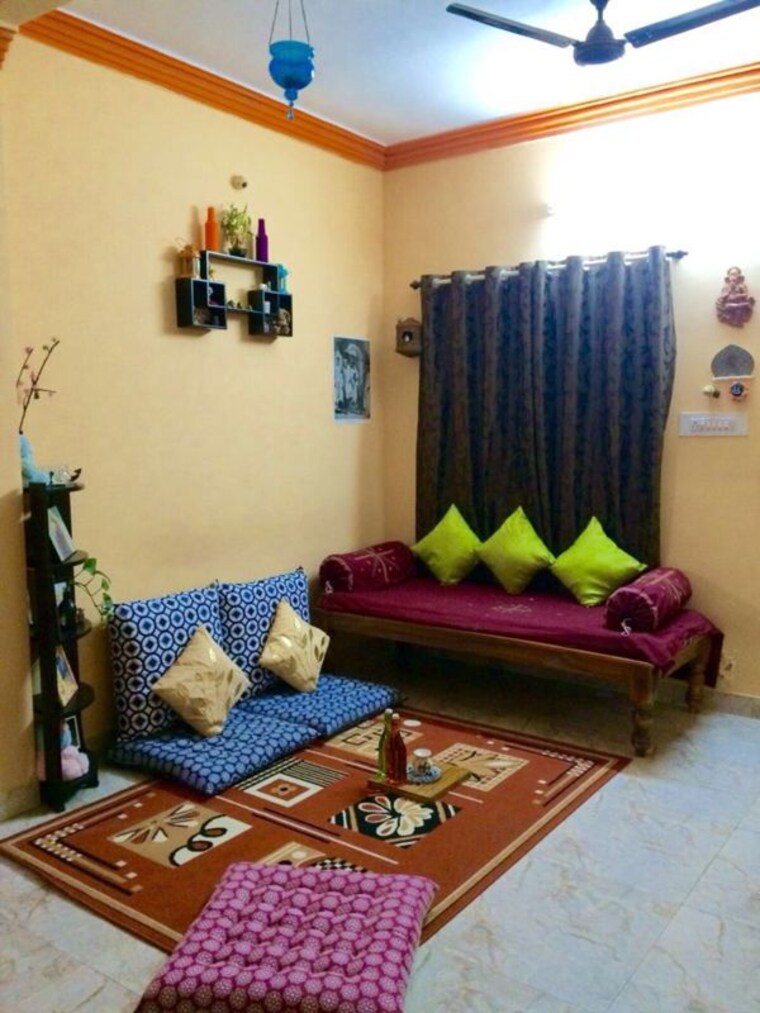 Room, vibhuti khand Pg For Girls In Vibhuti Khand 9731322