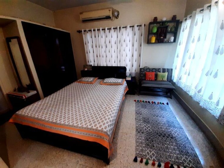 Room, vibhuti khand Pg For Girls In Vibhuti Khand 9731328