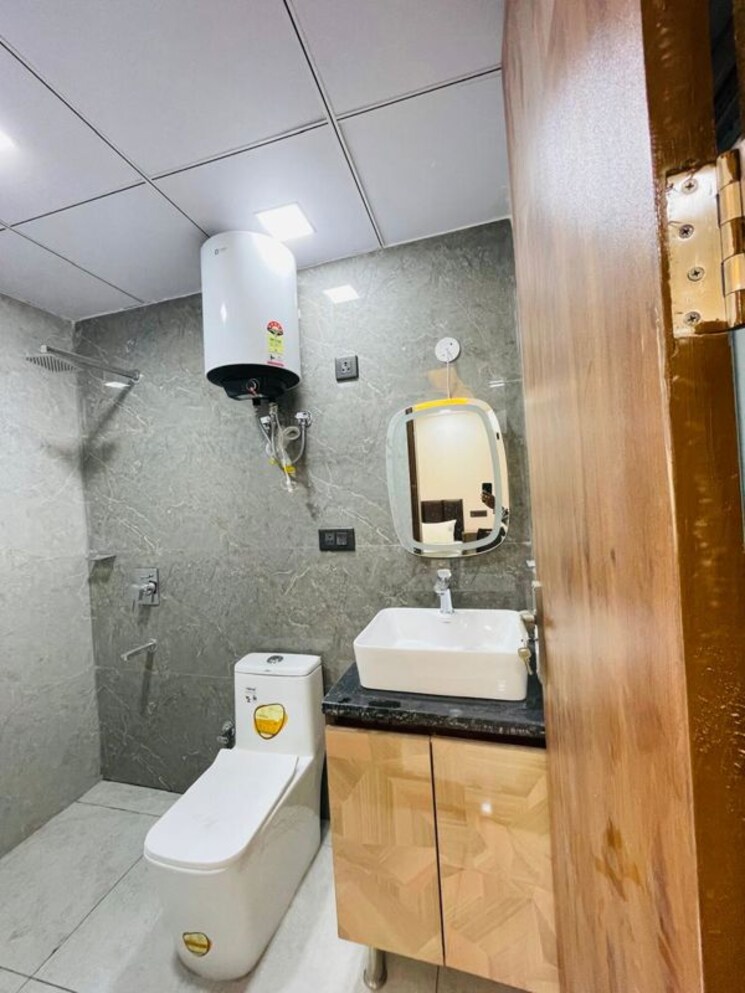 Bathroom, south-city-arcade 1 RK 200 Sq.Ft. Builder Floor In Sector 41 Gurgaon 9731336