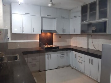 Kitchen in 2 BHK Builder Floor at Ardee Mall, Sector 52 – for Rent