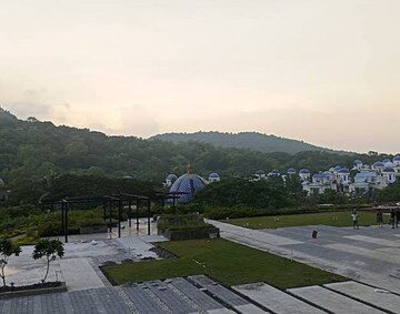 Swimming Pool in 2.5 BHK Apartment at Bhimjyani Verraton, Manpada – for Sale