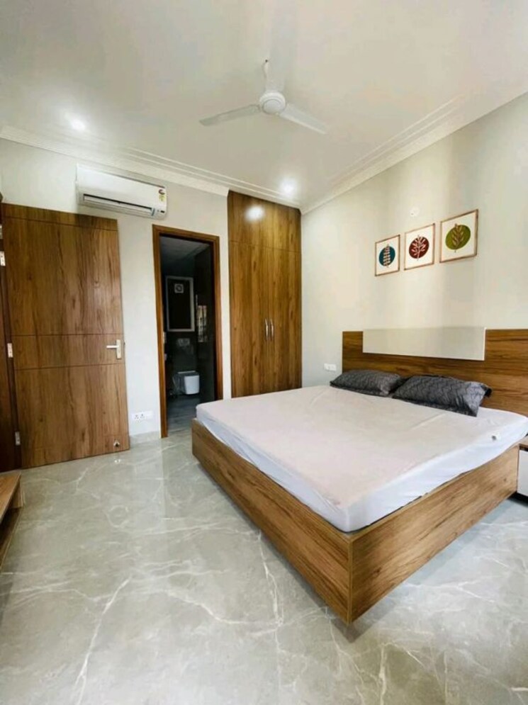 Bedroom, sector 44 Studio 900 Sq.Ft. Builder Floor In Sector 44 Gurgaon 9731384