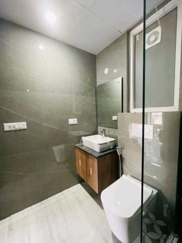 Kitchen, sector 44 Studio 900 Sq.Ft. Builder Floor In Sector 44 Gurgaon 9731384